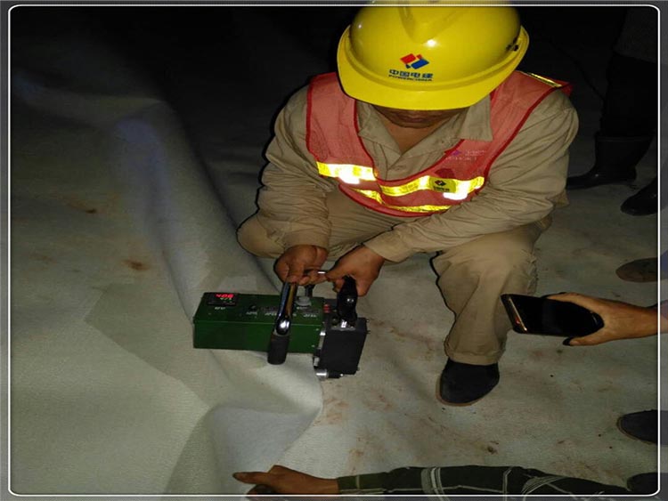 復合土工膜在紅旗河工程應用 所向披靡  第3張