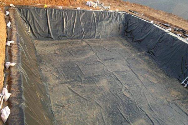 土工膜一平方有多重 第1張