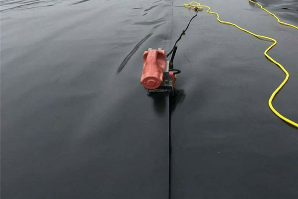 土工膜焊接時(shí)有哪些要求呢? 第1張