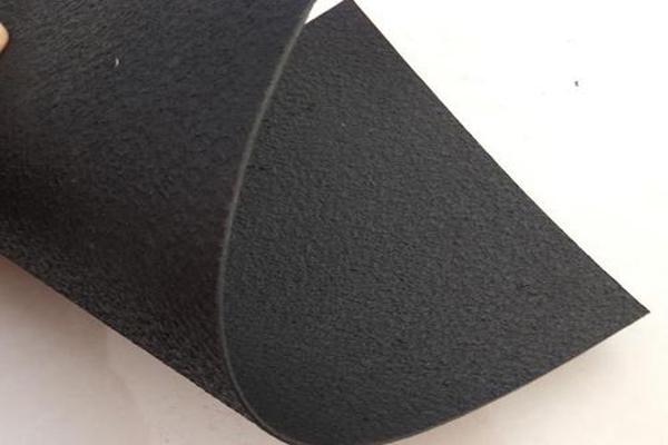 糙面土工膜在采礦工程中的應(yīng)用 第2張