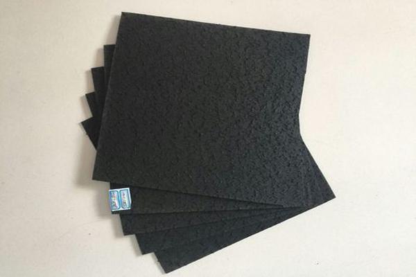 糙面土工膜與光面土工膜性能對(duì)比  第3張