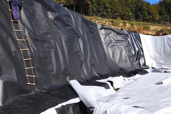 HDPE土工膜鋪設(shè)技巧  第1張