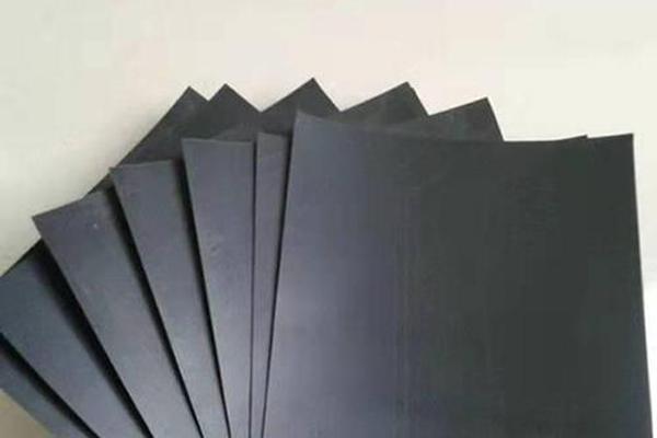 光面土工膜對生態(tài)環(huán)境保護的積極影響  第2張