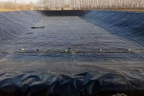 防滲膜土工膜在蓄水池中的應(yīng)用 第1張