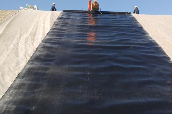 土工膜一卷的的長寬是多少米 第3張