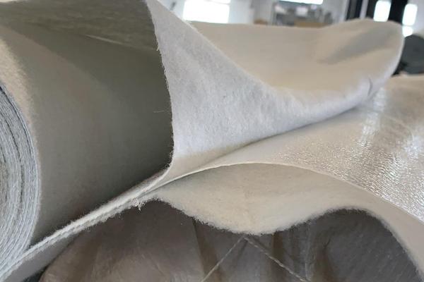 復(fù)合土工膜有什么作用 第1張