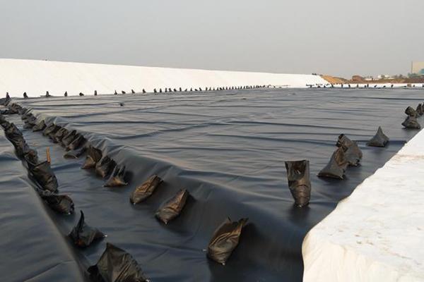 防滲膜施工方法  第3張