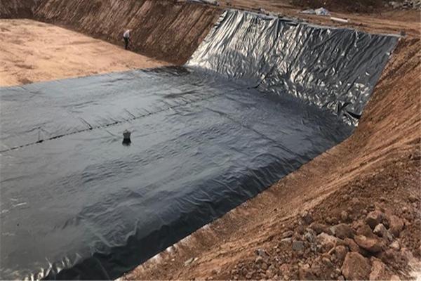 土工膜可以使用結(jié)構(gòu)膠補(bǔ)洞嗎 第2張