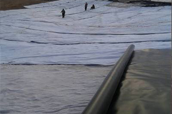 土工膜和PE管怎么連接呢？  第1張